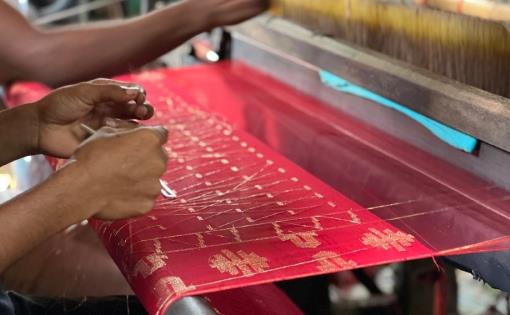 Handloom Industry on the Way of Extinction